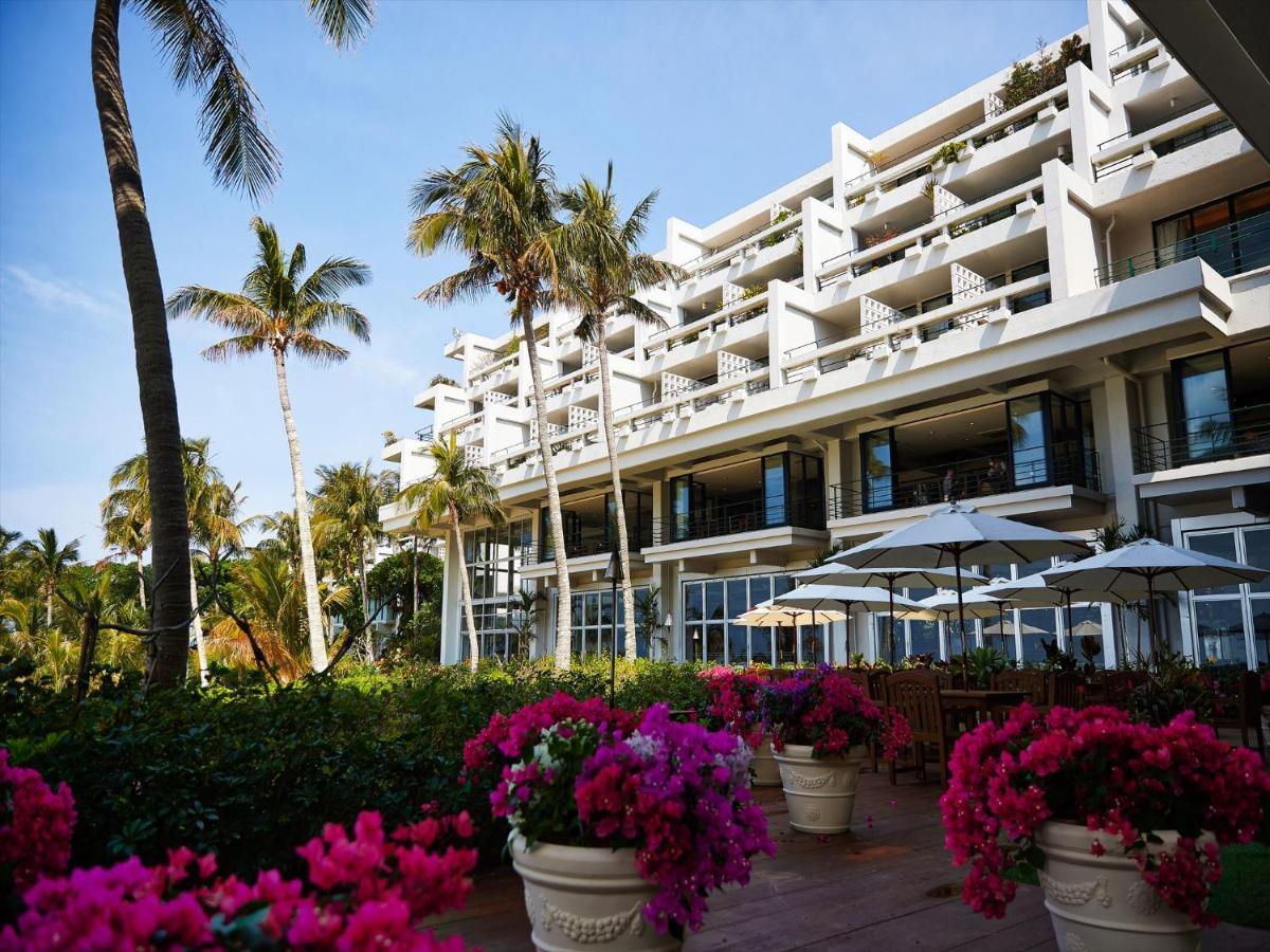 Palace In Moon Beach Onna Εξωτερικό φωτογραφία