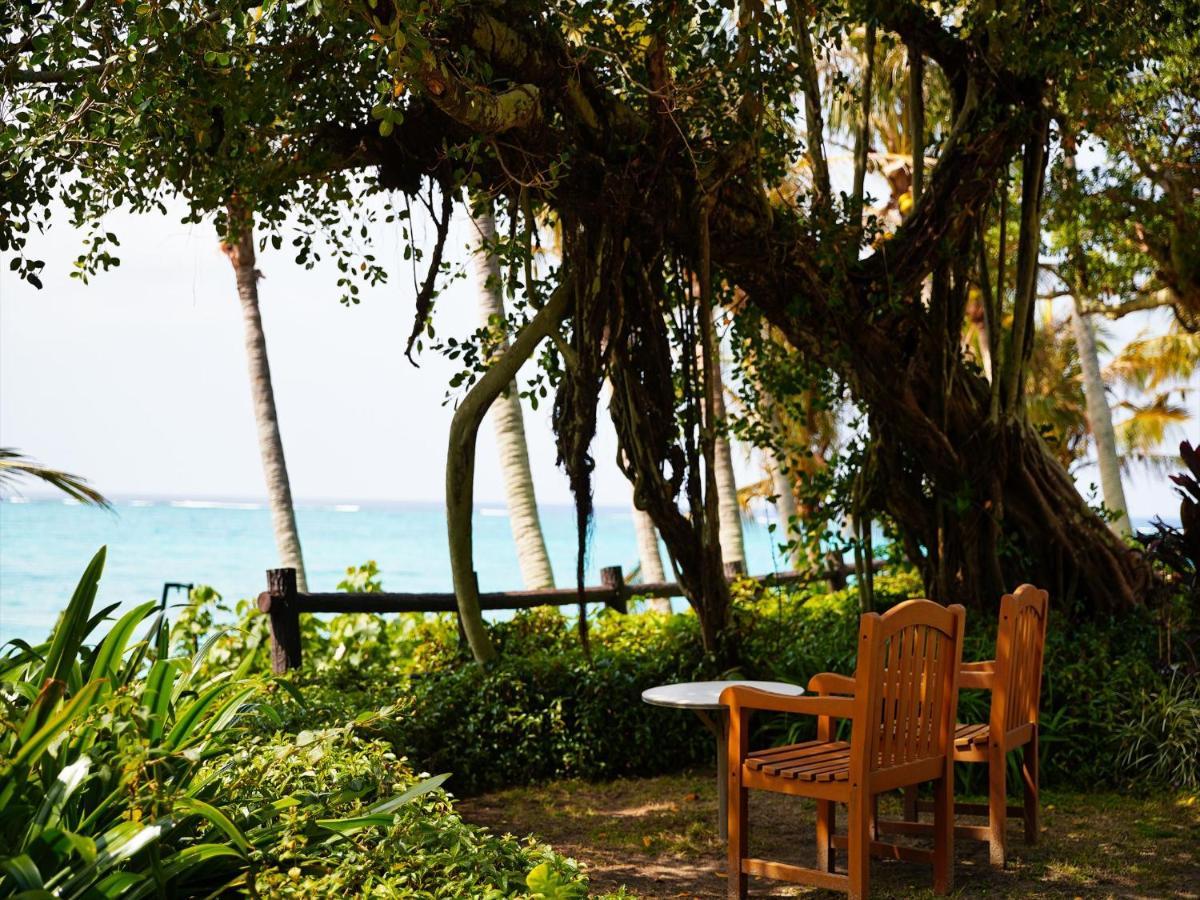 Palace In Moon Beach Onna Εξωτερικό φωτογραφία