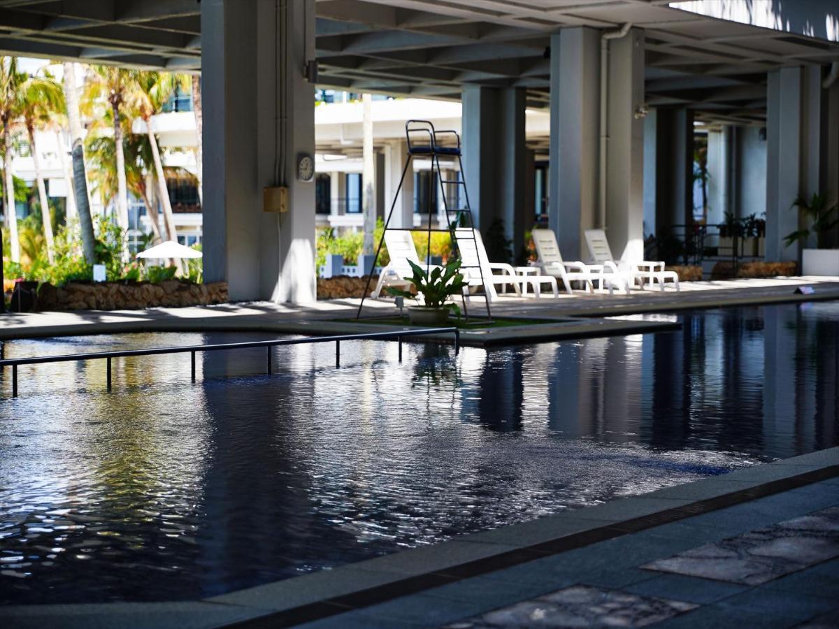 Palace In Moon Beach Onna Εξωτερικό φωτογραφία